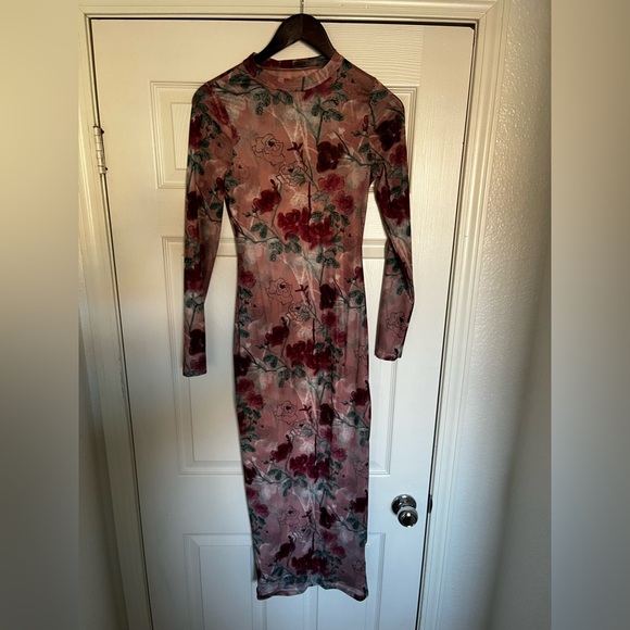 Floral Long Sleeve Maternity Dress - Picture 4 of 5